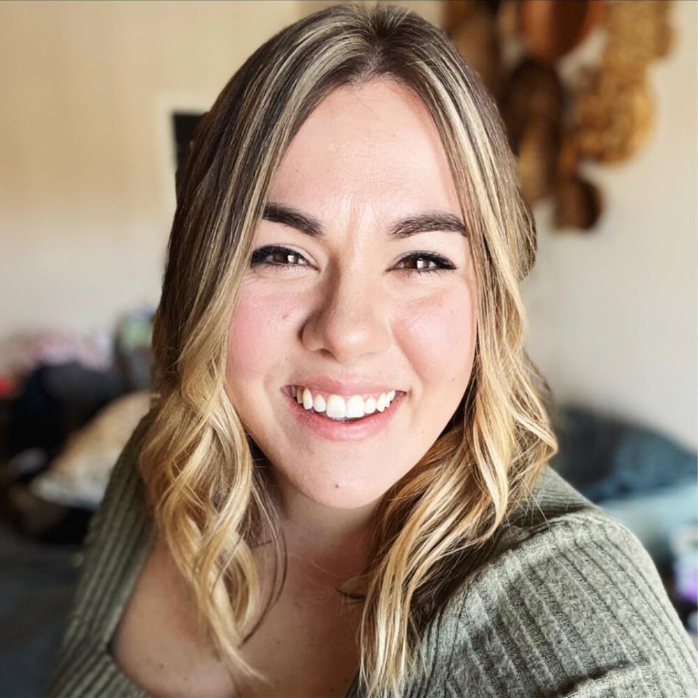 Meet your Posher, Amy